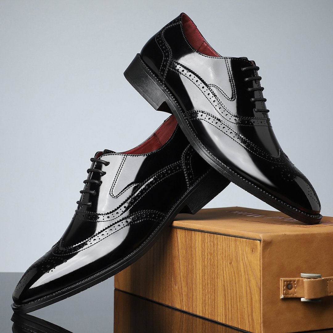 Wingtip Oxfords met Tijdloze Elegantie en Dagelijks Comfort voor Formele en Casual Looks